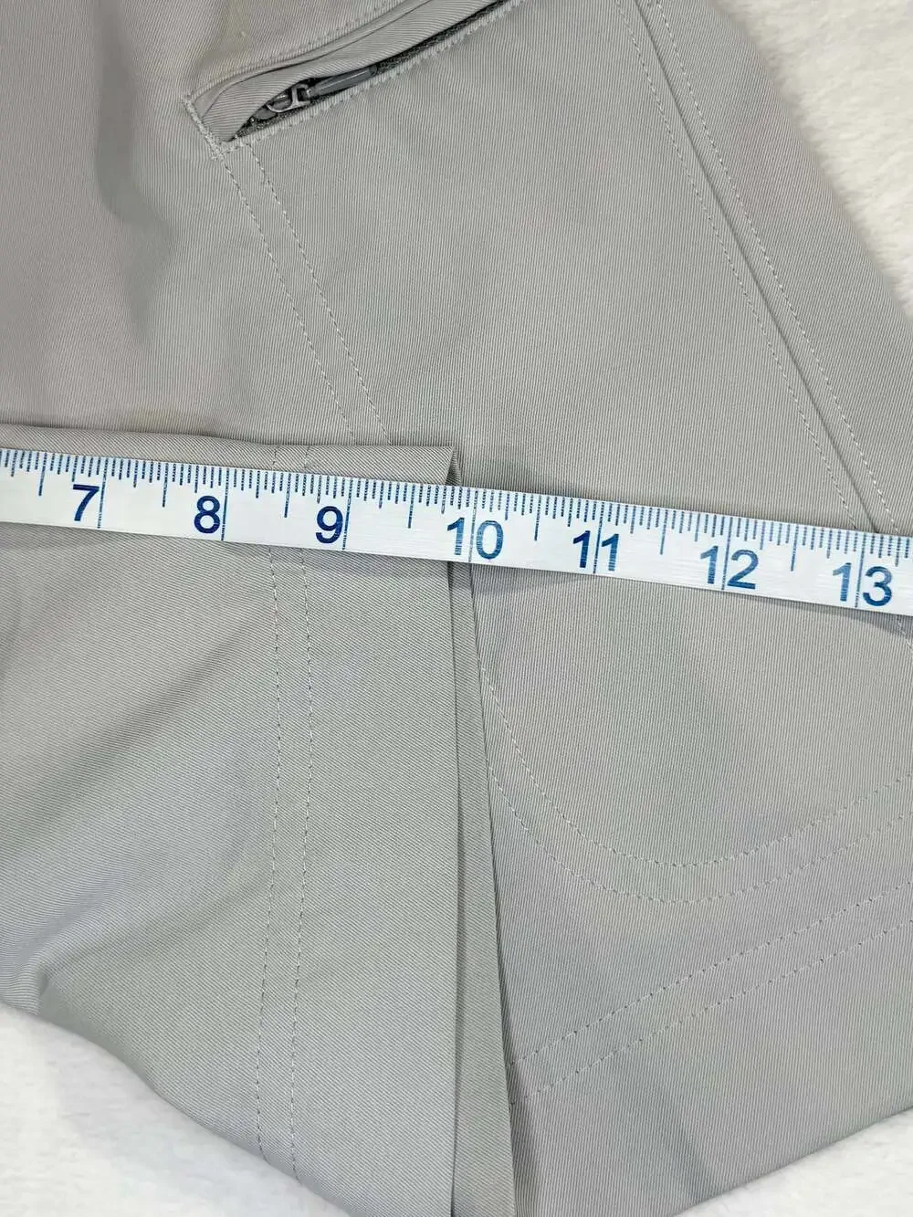 Callaway Golf Opti-Dri Performance 7 Pocket Cargo Shorts in Light Gray, 40w
